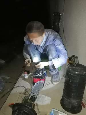 灰頭土臉的樣子，真帥！致敬機(jī)械設(shè)備租賃行業(yè)的奮斗者